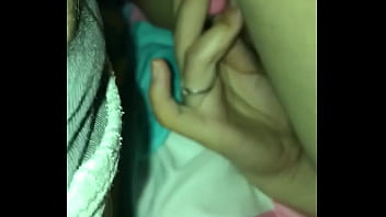 Vừa đit vừa rung hột le