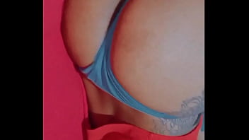 No Cuzinho E Mais Gostoso @alicemilgrau69 Mostrando Seu Rabao Para F_ Em Chamada De Video