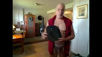 Bigjim Hercules Gets Into Himself With Cumshot