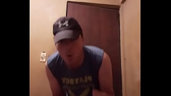 Mostrando Sus Huevos