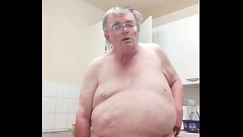 Cumming After Watching Daisy Taylor