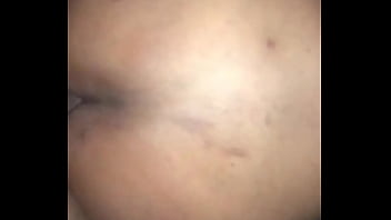 Follando A Pelo Con Mi Prima En Una Reunión Familiar