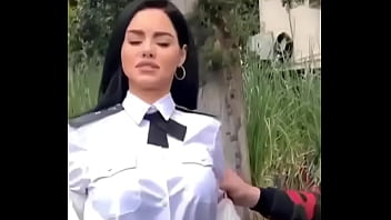 Someone Knows Her Name? (alguien Sabe Su Nombre?) - girl, public, disturbed - Video 1759324