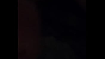 Macho Se Limpando Após Gozada Gostosa