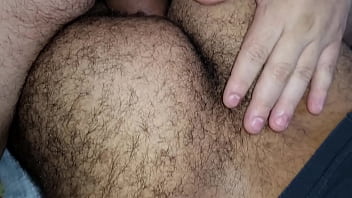 Rabo Peludo De Macho Levando Rola