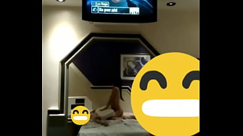 Joven Argentino Cogiendo Con Hermosa Peruana