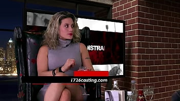 Santalatina Da Show. Today Everything Is About Kisses. Stories, Tips, And Eroticism In The Art Of Kissing