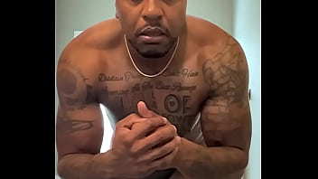 The Goat Of Birmingham Alabama Calls Every Cheating Wife To Come Fuck Him Anyway They Wish While Grooming Himself And Madterbating While Catching A Major Nut.