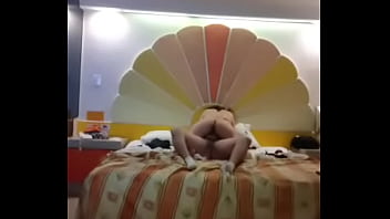 Amiga Cuarentona Matándose Sola