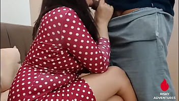 Pinutukan Sa Bunganga Ang Malibog Kong Kapitbahay