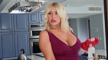 Good Wife Goes Bad / Brazzers / Download Full From