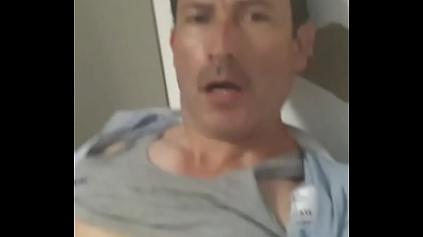 Masturbándome En Videochat Con Mí Amiga