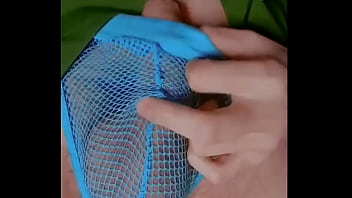 Quần lưới khoe chym