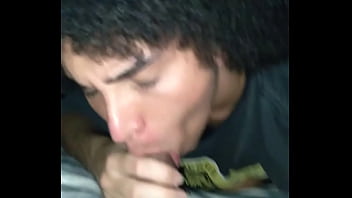 Recebendo Boquete Escondido Do Viadinho