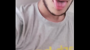 Dándome Cariño!!! Buscando Una Chica Que Me Ayude