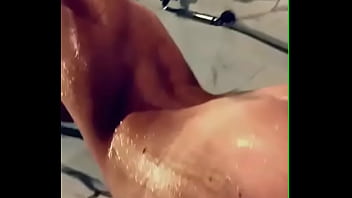 Hermosa, Peli-roja - Unknown - 2025 - Amazing - Performance - Video 1903774