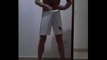 Punheta:excelente Exercício Para Os Braços.