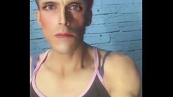 Mi Cola Está Muy Caliente Arde Muy Sabroso Pero Ya No Puedo Más Tengo 10 Horas Así Voy A Explotar - riding, gay-porn - Video 1984841