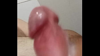 Batendo Uma Gostosa - punheta, gosando - Video 1900286