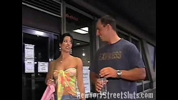 Nadia Gets Fucked In Front Of A Nyc Bridge - Guess Which Bridge In Comments! Full Video On Xvideored