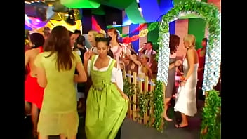 Ultra Juicy Club Partying - lesbian, hardcore, blowjob, party, orgy, group-sex - Video 1962697