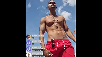 Outdoor Webcam Liveshow Stream On Phone