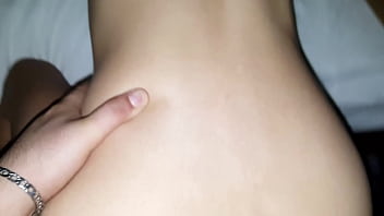 Esta Vez Me Tocó Cogerme A Mi Vecinita