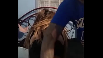 Me Excitan Los Traseros Grandes Y Mas Esta Chica