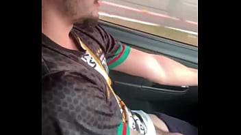 Erick Diaz Dirigindo E Batendo Uma Punheta Gostosa