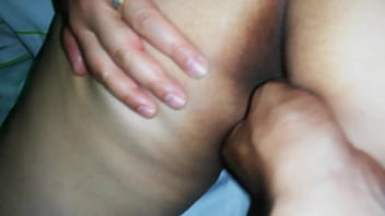 Le Escupo Saliva Para Acarisiarle Culo Q Me Coji