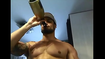 Champagne, Bodybuilding - Unknown - 2025 - Wild - Scene - Video 1871768