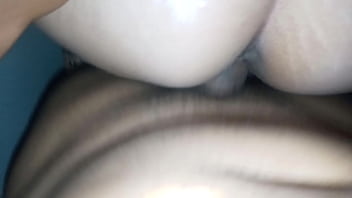 Comedondo A Esposa Gostosa