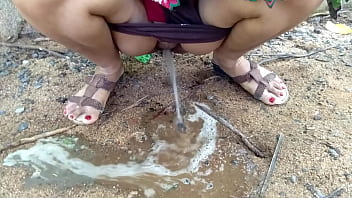 Desi Indian Bhabhi Outdoor Public Pissing Video Compilation - Amateur-canadian-american-big-ass-legal-big-boobs-australian-pessing-milky-boobs-village-bh