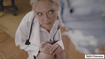 Latina Shemale Khloe Kay Fucks A Doctor