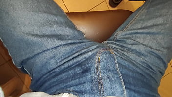 Peeing In Kitchen - peeing-in-jeans, wetting-jeans, peeing-in-kitchen - Video 1884478