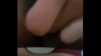 Chung Thục Minh - FB Milly Chung (nh_n vi_n c_ng ty Bạch Mã) thủ d_m chào hàng 2