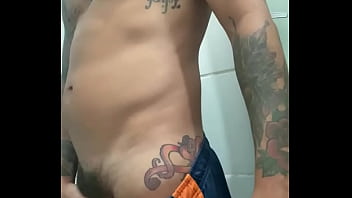 Soltando Aquele Mijao