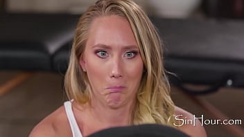 Considerate Lesbian Stretches Out Virgin Teen' Vagina | Aj Applegate, Danni Rivers