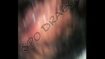 Madura de 56 años. Yo de 23