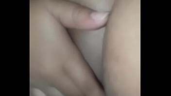 Brincando Com A Bucetinha - safada, buceta, xoxota, quero-transar - Video 1860870