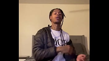 Skimaskglocky Eats Cereal