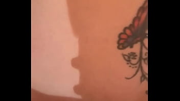 Comendo A Esposa No Banheiro Antes De Trabalhar