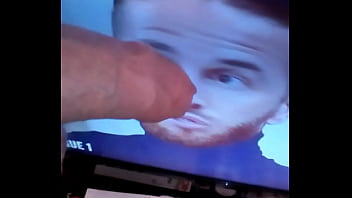 TV BITE N_3 _ Ma pine se branle sur ta face de : FOOTEUX