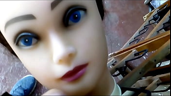 Eyaculando En Muñequita