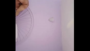 Ama De Casa En Busca De Satisfacción Sale