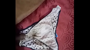 Friend' Mother Underwear Masturbation
