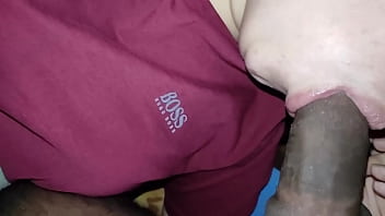 Me Follo A Mi Linda Chica Cuando No Hay Nadie En Casa, Le Meto Mi Polla En La Boca Mientras Ella Esta Tomando Una Siesta, Despues Me La Follo Sin Que Me Pueda Ver