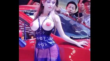 Modelo China Chica Guapa Tetuda Conocida