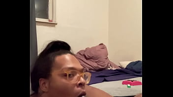 Tsjuicybee Two Hand Service