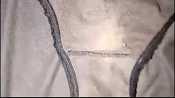 Que Rico Oler Calzones Sucios Con Fluidos Y Masturbarse.